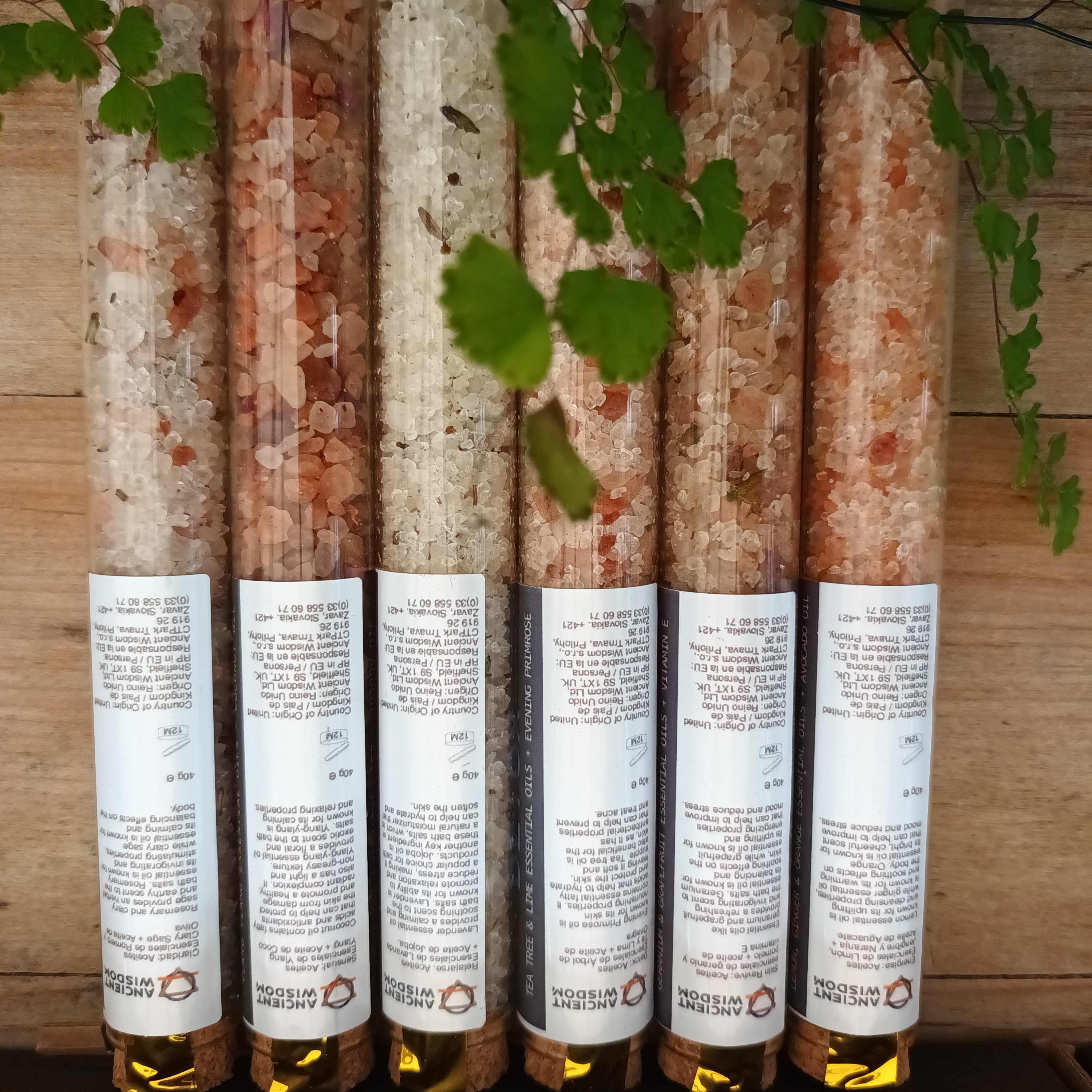 Bath Salts Gift Set - Natural Himalayan Salts Essential Oils & Dried Flowers