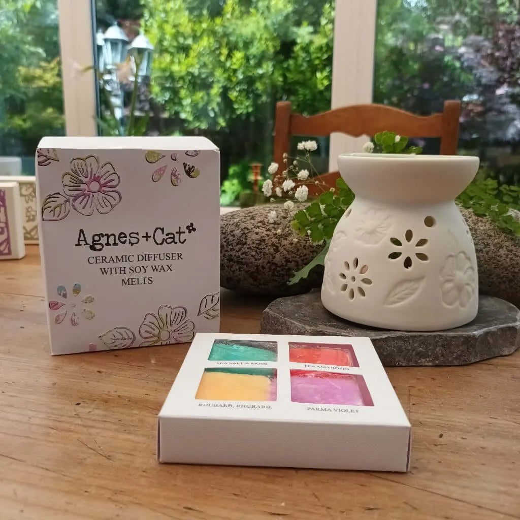 Agnes and Cat Ceramic Diffuser Gift Set with Soy Wax Melts - Agnes+Cat Home & Garden > Decor > Home Fragrance Accessories > Candle & Oil Warmers > Wax Melt Burners > Wax & Oil Burners Gift Sets > Ceramic Diffuser Gift Set with Soy Wax Melts > Agnes+Cat Gift Sets emmy-jane-boutique.myshopify.com