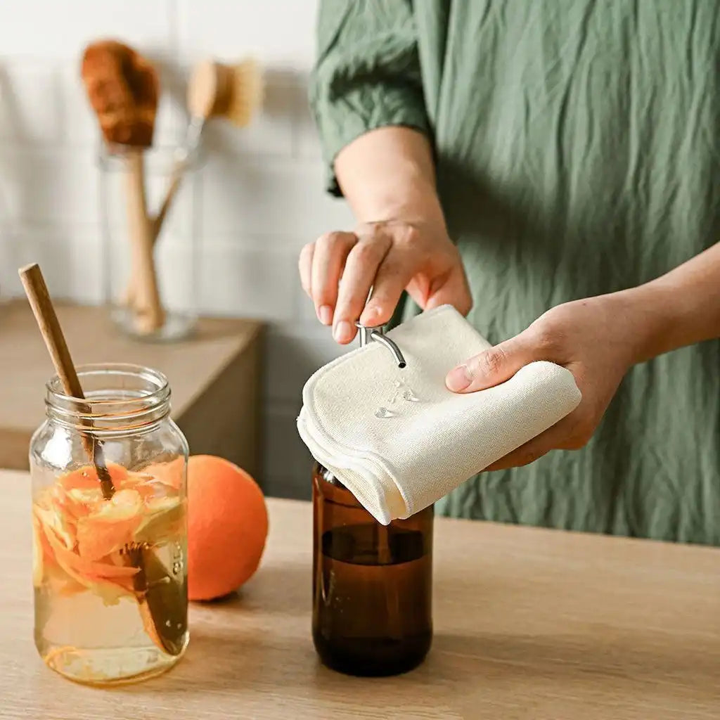 Jungle Culture Natural Dish Brushes for Washing Up - Eco-Friendly Kitchen Scrubber Brush Set Home & Garden > Household Supplies > Household Cleaning Supplies > Scrub Brushes > Eco-Friendly Kitchen Sets emmy-jane-boutique.myshopify.com