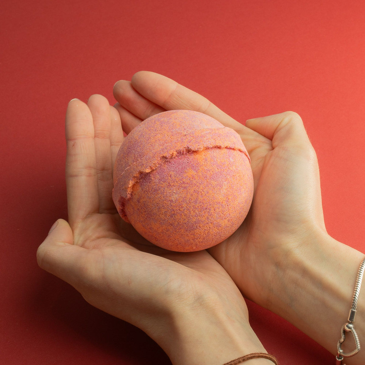 hidden gemstone bath bomb