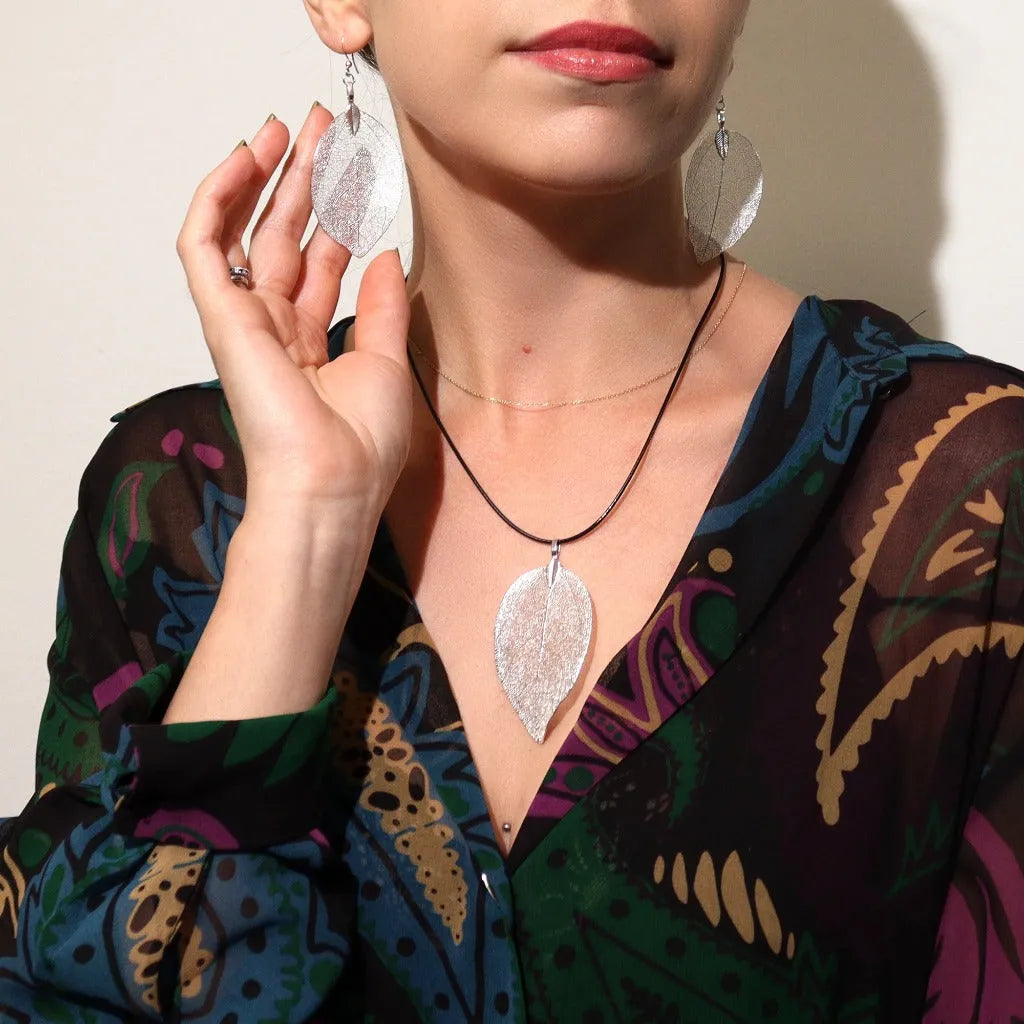 Ancient Wisdom Real Leaf Drop Earrings - Bravery Leaf - Gold Silver or Multi Coloured Clothing & Accessories > Jewellery & Watches > Earrings > Womens Earrings > Drop Earrings > Real Leaf Drop Earrings emmy-jane-boutique.myshopify.com