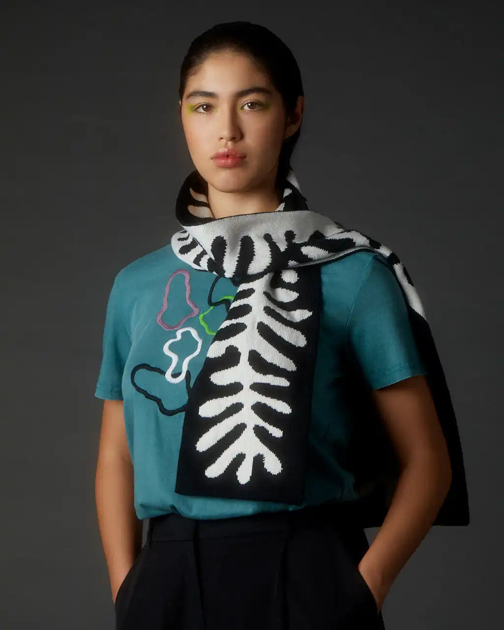 INGMARSON Organic Shape Wool Cashmere Scarf Black & White Clothing & Accessories > Clothing Accessories > Scarves & Snoods > Scarves > Winter Scarves > Geometric Scarves > Striped Wool and Cashmere Scarf emmy-jane-boutique.myshopify.com