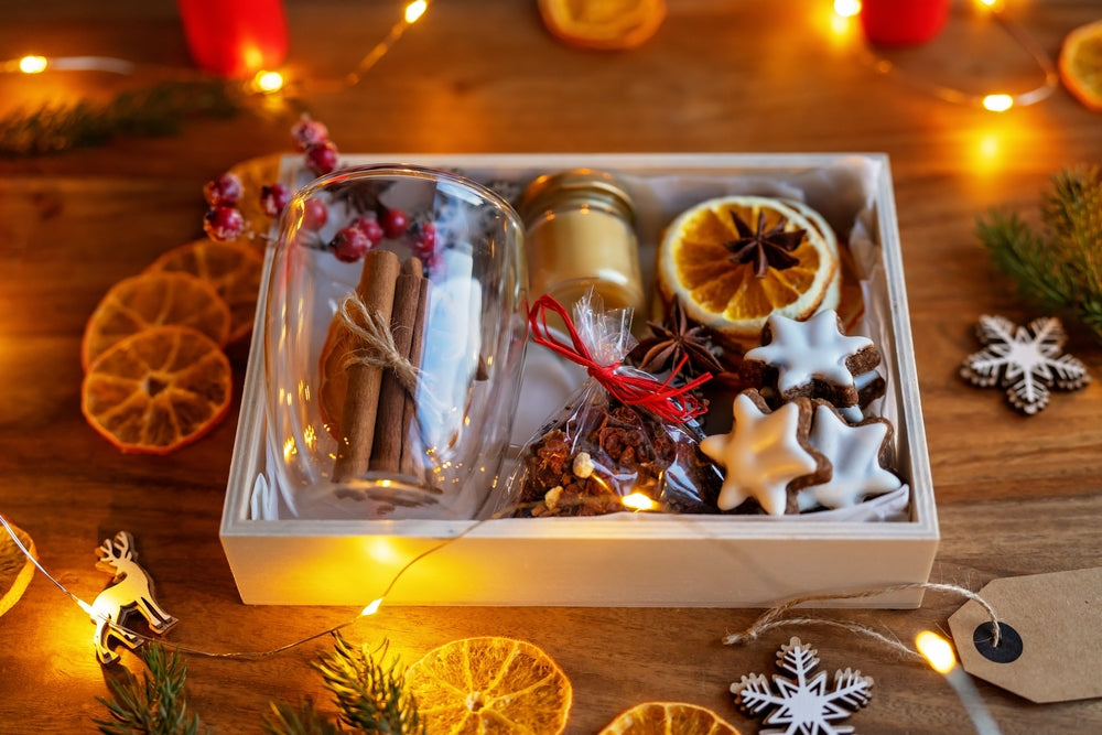 what to put in christmat hamper