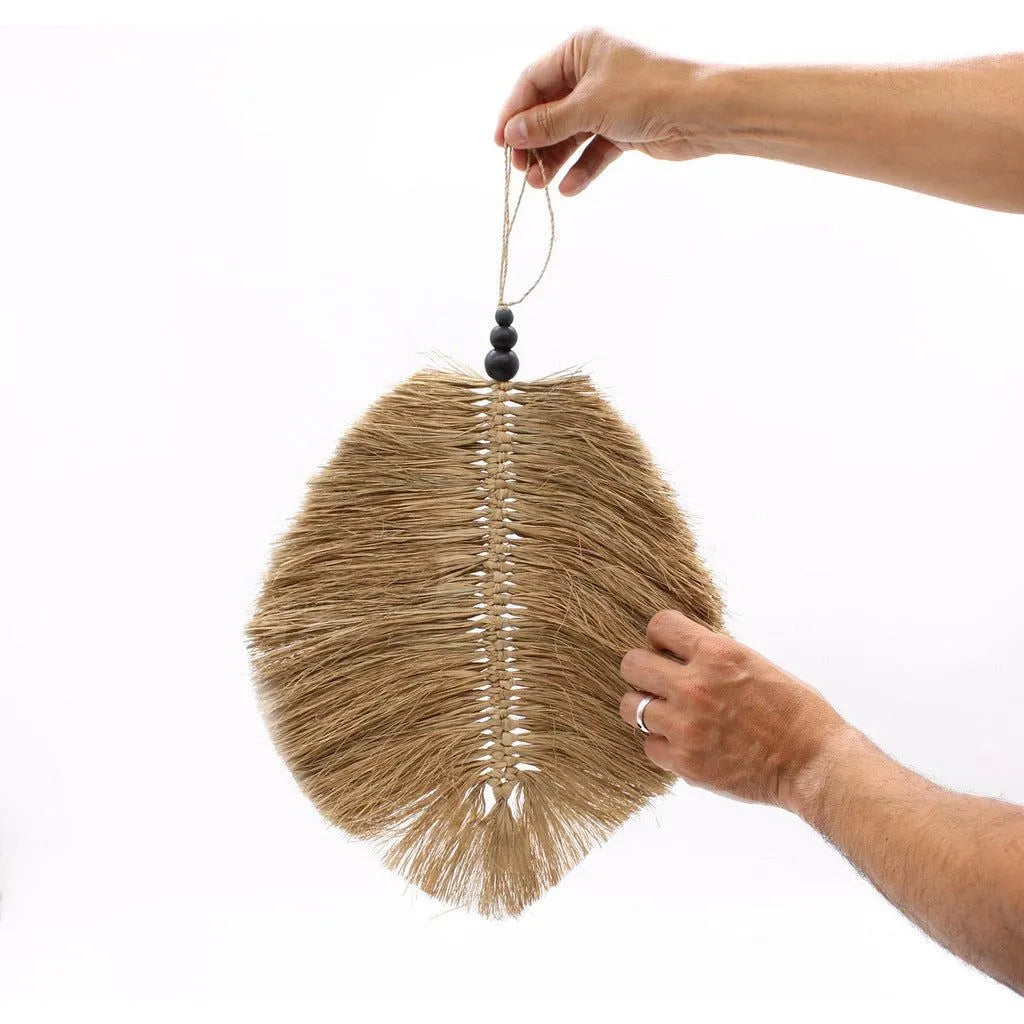 Emmy Jane Natural Organic Handmade Seagrass Wall Art - Hanging Raffa Leaf - Fairly Traded 500044 - Home & Garden > Decor > Artwork > Posters, Prints, & Visual Artwork emmy-jane-boutique.myshopify.com