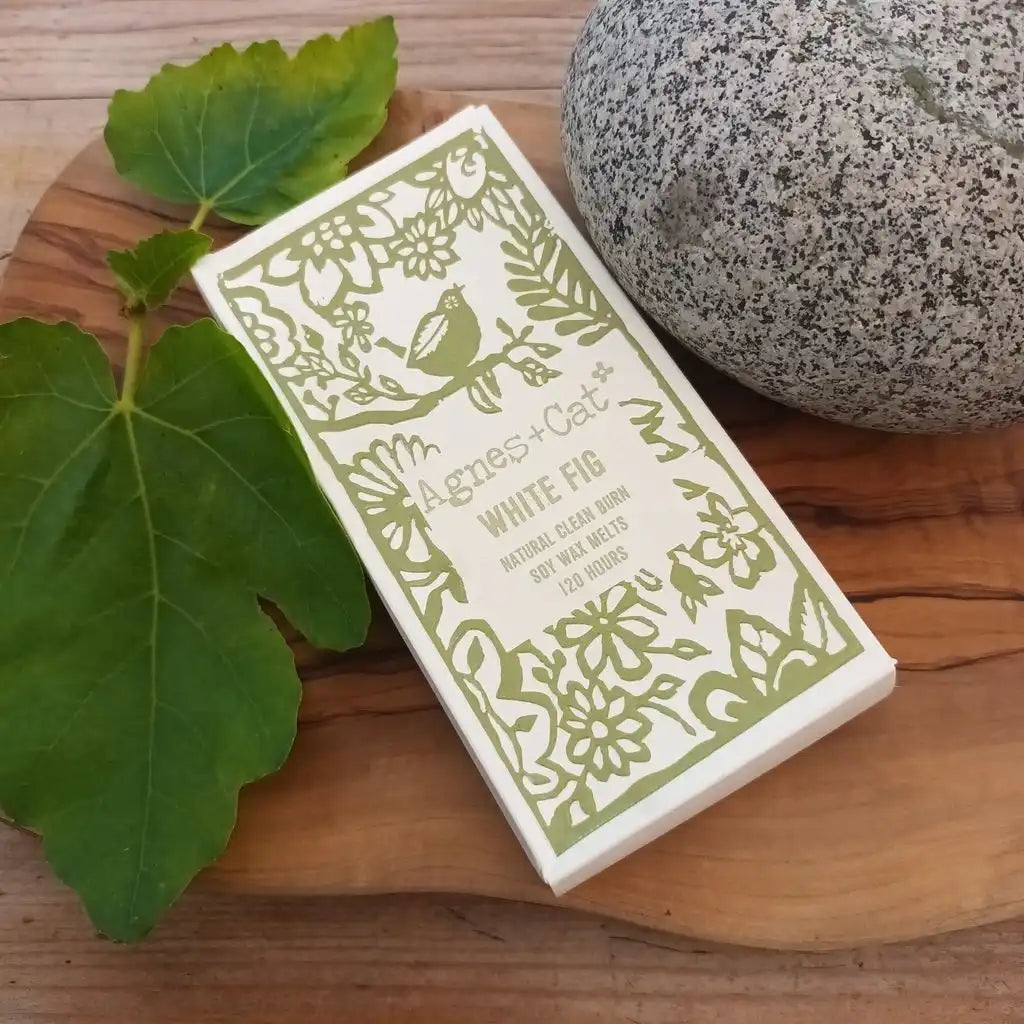 Agnes and Cat Agnes and Cat - Natural Soy Wax Melts - Plastic Free & Vegan Home & Garden > Decor > Home Fragrances > Wax Tarts > Soy Wax Melts > Plastic-Free & Vegan Wax Melts emmy-jane-boutique.myshopify.com