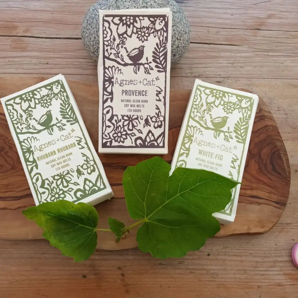 Agnes and Cat Agnes and Cat - Natural Soy Wax Melts - Plastic Free & Vegan Home & Garden > Decor > Home Fragrances > Wax Tarts > Soy Wax Melts > Plastic-Free & Vegan Wax Melts emmy-jane-boutique.myshopify.com