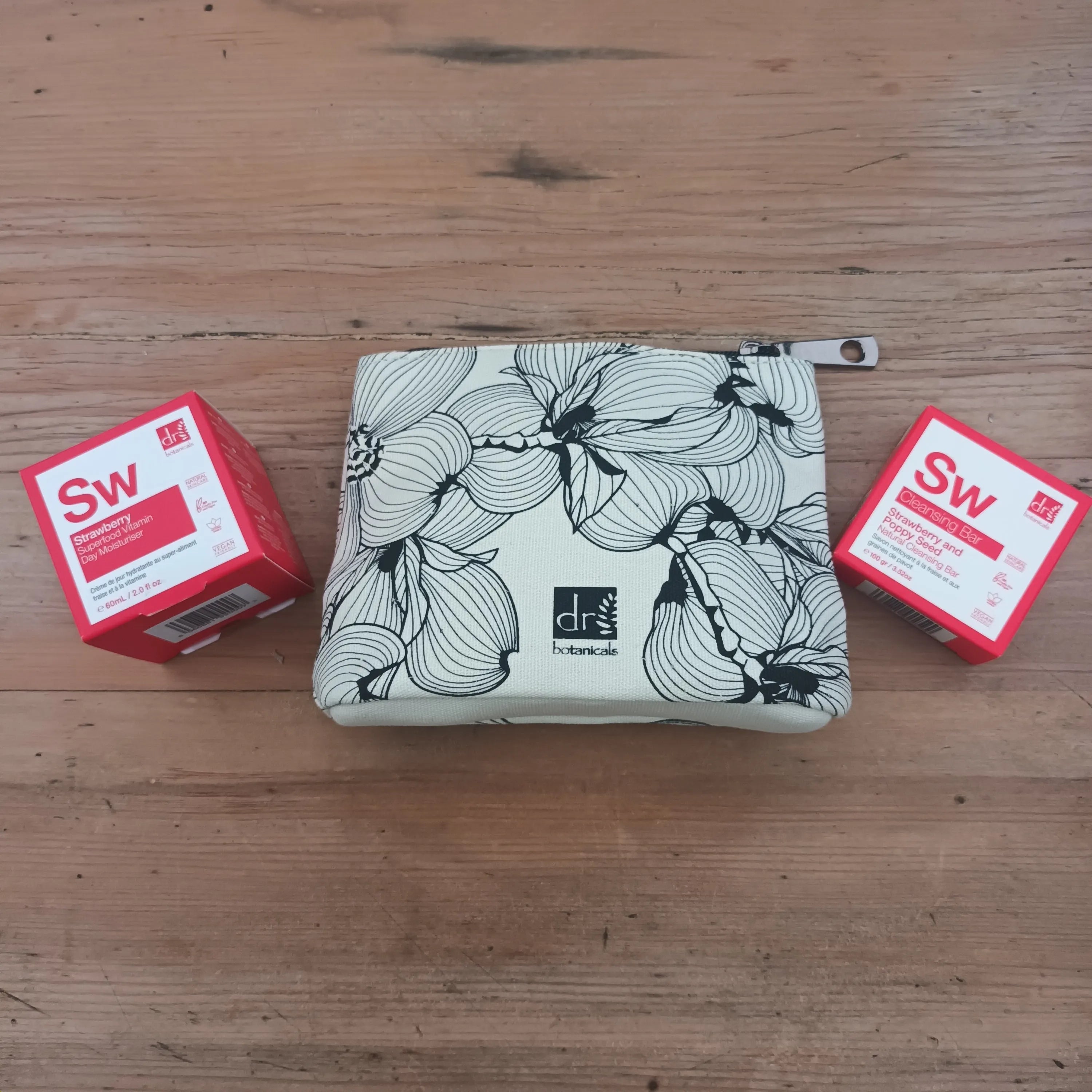 Dr Botanicals Dr Botanicals Vegan Skincare Gift Set Apothecary Strawberry Health & Beauty > Personal Care > Cosmetics > Skincare > Lotions & Moisturisers > Dr Botanicals Vegan Skincare Gift Set Apothecary Strawberry emmy-jane-boutique.myshopify.com