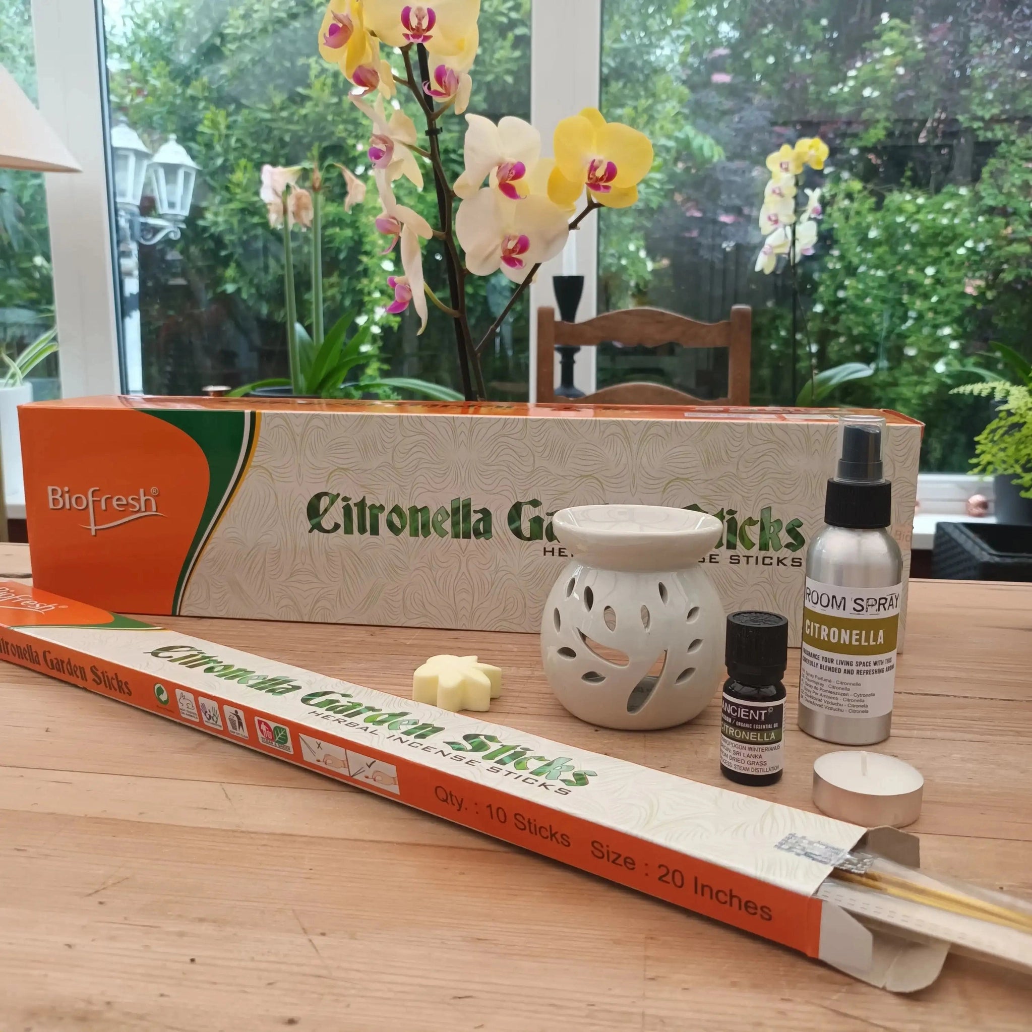 Emmy Jane Natural Insect Repellent Kit - Keep The Bugs Away  emmy-jane-boutique.myshopify.com