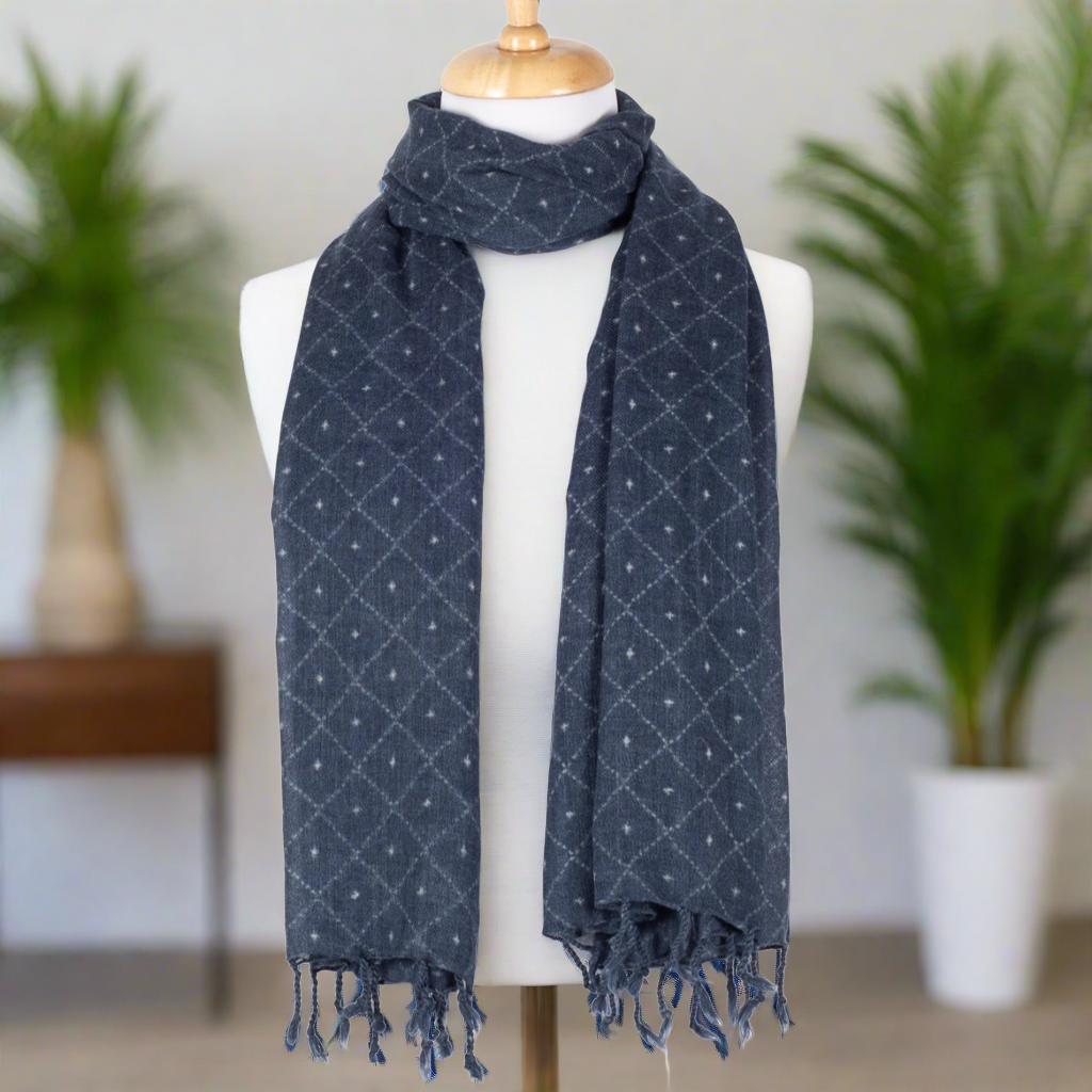 Dotted Diamond Merino Wool Scarf - Blue