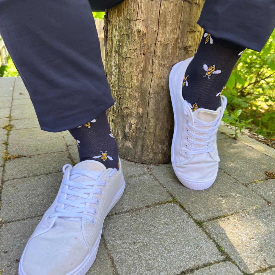 Navy Bamboo Bee Socks