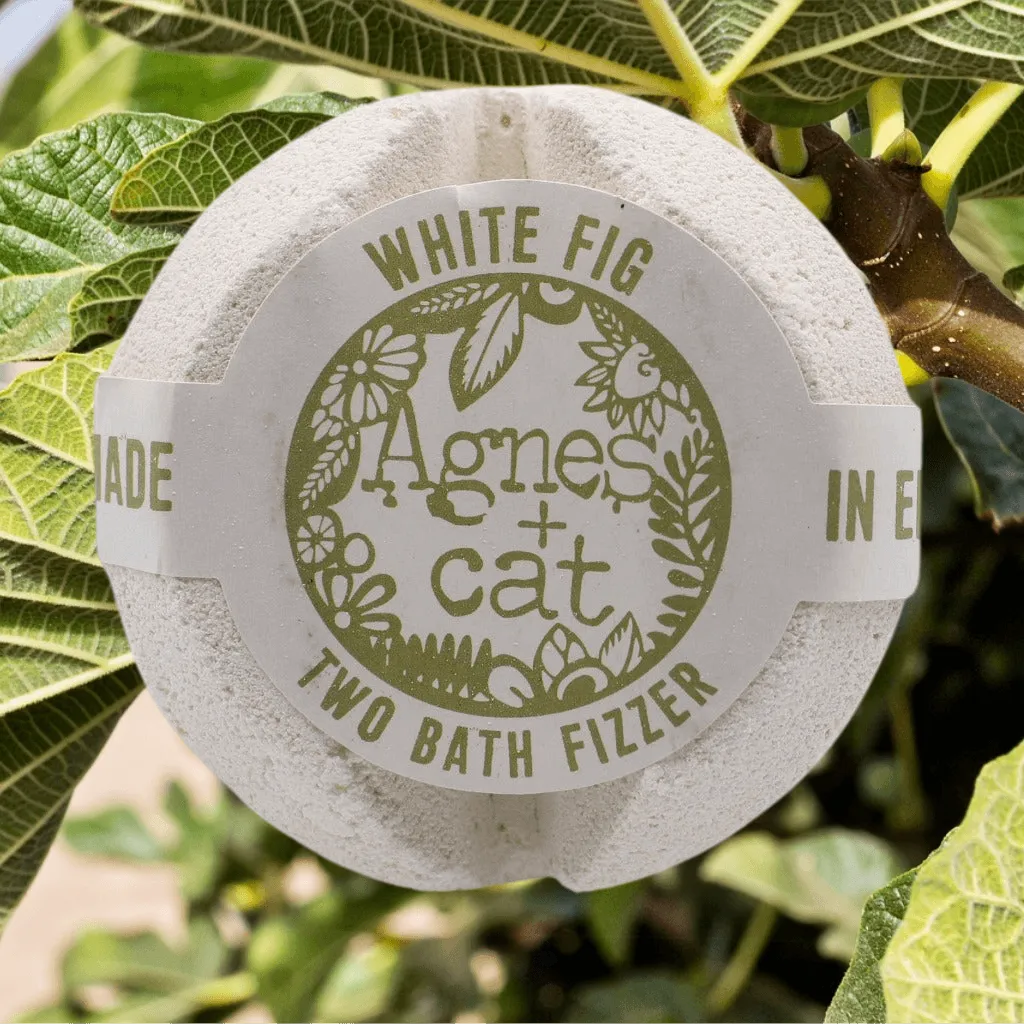 Agnes and Cat Spa Gift Set - Agnes+Cat Gift Boxes - Candle & Bath Fizzers Health & Beauty > Personal Care > Cosmetics > Bath & Body Gift Sets > Natural Gift Sets > Natural Spa Gift Set > Agnes+Cat Gift Boxes > Candle & Bath Fizzers Gift Set emmy-jane-boutique.myshopify.com