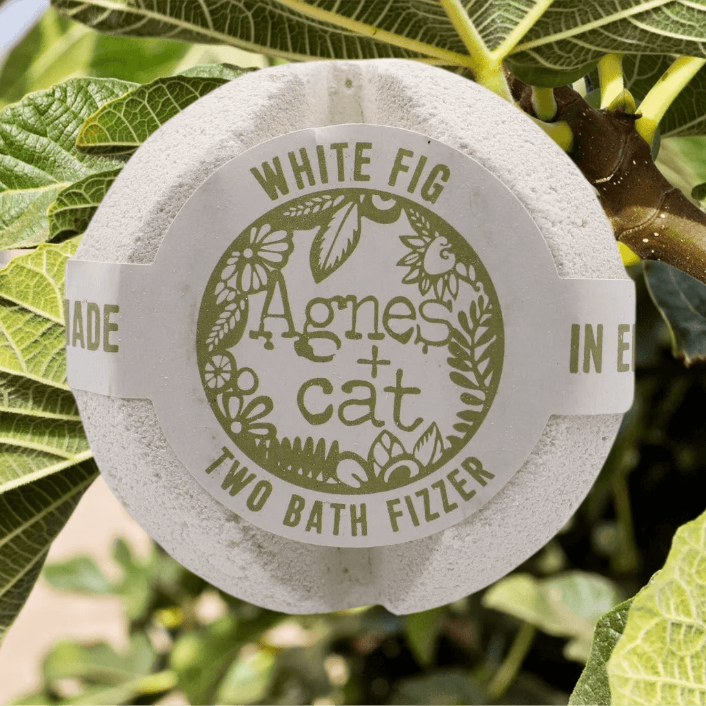 Agnes and Cat Spa Gift Set - Agnes+Cat Gift Boxes - Candle & Bath Fizzers Health & Beauty > Personal Care > Cosmetics > Bath & Body Gift Sets > Natural Gift Sets > Natural Spa Gift Set > Agnes+Cat Gift Boxes > Candle & Bath Fizzers Gift Set emmy-jane-boutique.myshopify.com