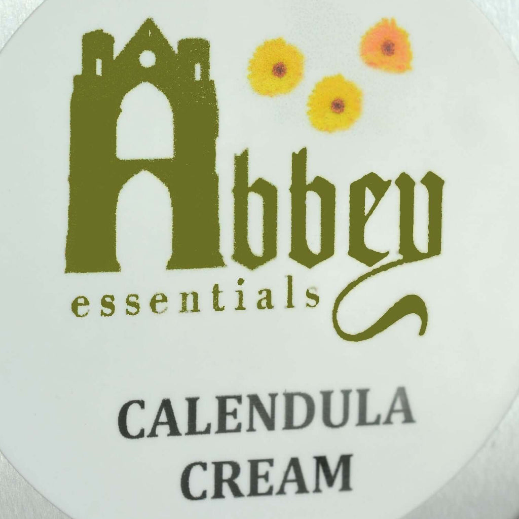 Calendula Cream With Herbal Extracts And Essential Oils.