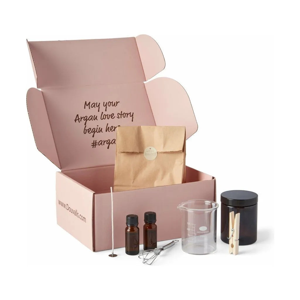 Douvalls Beauty Douvall's  - Make your own Natural Aromatherapy Soy Wax Candle Kit Gift Set 505374 - Arts & Entertainment > Hobbies & Creative Arts > Arts & Crafts > Art & Craft Kits > Candle Making Kits emmy-jane-boutique.myshopify.com
