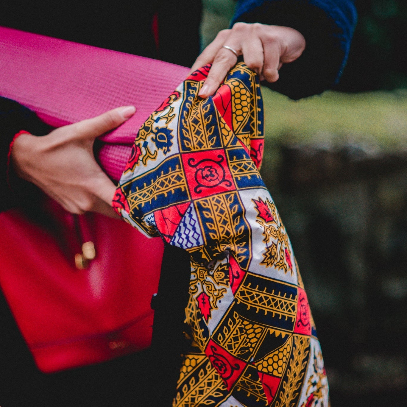 Colorful Yoga Mat Bag with Adjustable Strap
