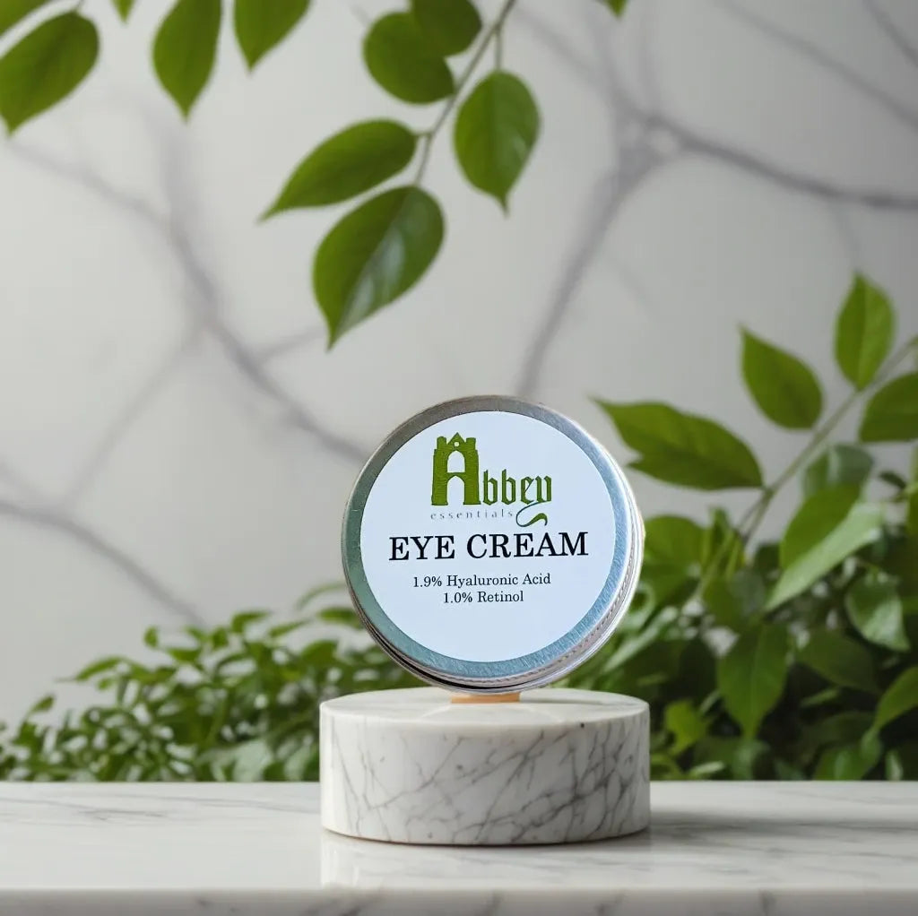 Eye Cream with Hyaluronic Acid and Retinol-1