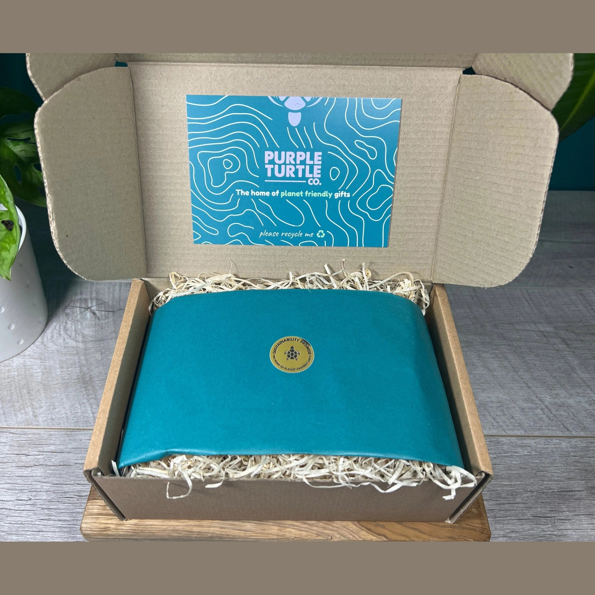 Bamboo Scented Soy Candle Gift with Gift Card