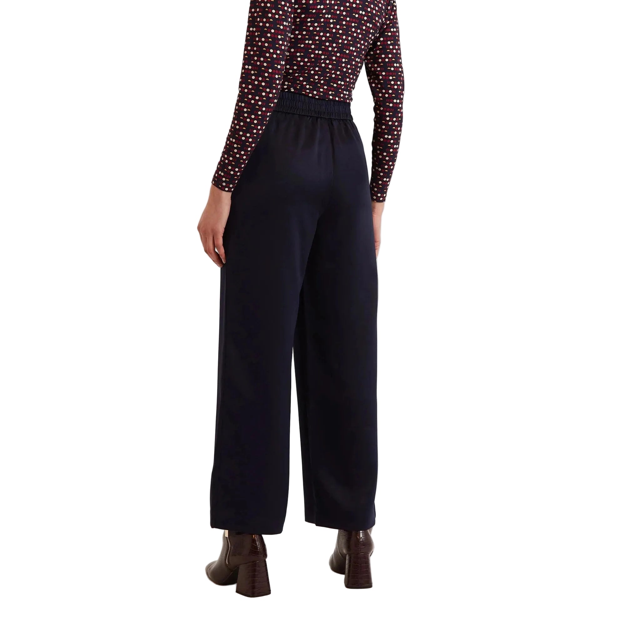 women’s tailored trousers