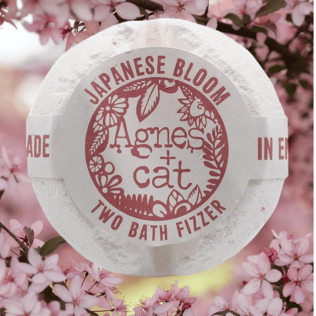 Agnes and Cat Spa Gift Set - Agnes+Cat Gift Boxes - Candle & Bath Fizzers Health & Beauty > Personal Care > Cosmetics > Bath & Body Gift Sets > Natural Gift Sets > Natural Spa Gift Set > Agnes+Cat Gift Boxes > Candle & Bath Fizzers Gift Set emmy-jane-boutique.myshopify.com