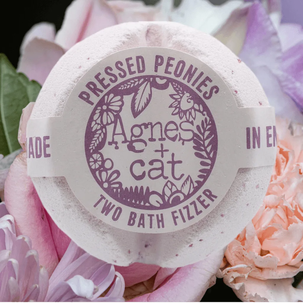 Agnes and Cat Spa Gift Set - Agnes+Cat Gift Boxes - Candle & Bath Fizzers Health & Beauty > Personal Care > Cosmetics > Bath & Body Gift Sets > Natural Gift Sets > Natural Spa Gift Set > Agnes+Cat Gift Boxes > Candle & Bath Fizzers Gift Set emmy-jane-boutique.myshopify.com