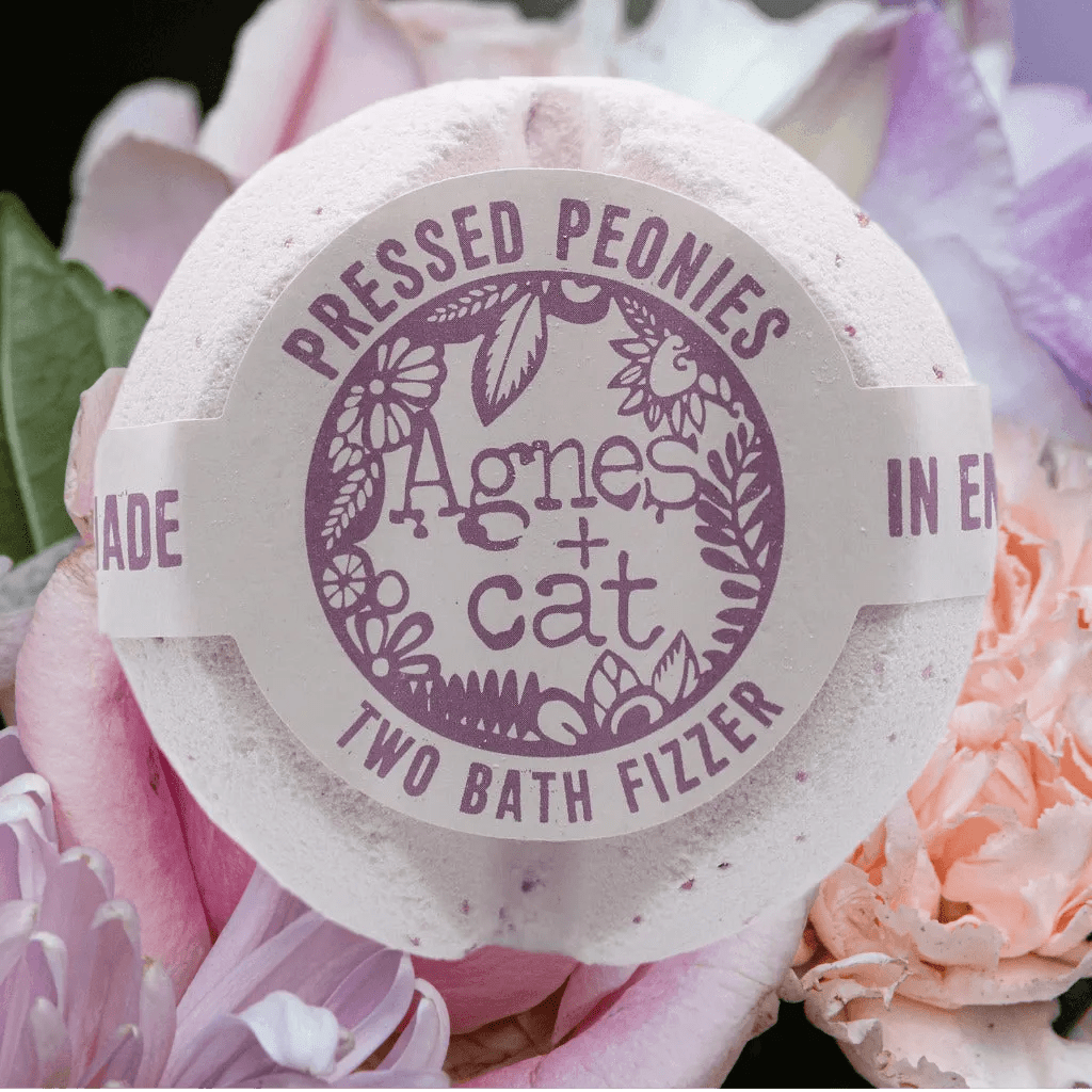 Agnes and Cat Spa Gift Set - Agnes+Cat Gift Boxes - Candle & Bath Fizzers Health & Beauty > Personal Care > Cosmetics > Bath & Body Gift Sets > Natural Gift Sets > Natural Spa Gift Set > Agnes+Cat Gift Boxes > Candle & Bath Fizzers Gift Set emmy-jane-boutique.myshopify.com