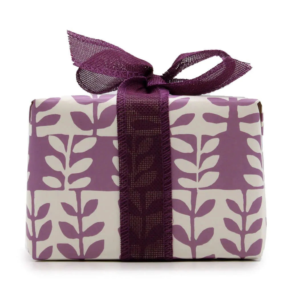 Agnes and Cat Spa Gift Set - Agnes+Cat Gift Boxes - Candle & Bath Fizzers Health & Beauty > Personal Care > Cosmetics > Bath & Body Gift Sets > Natural Gift Sets > Natural Spa Gift Set > Agnes+Cat Gift Boxes > Candle & Bath Fizzers Gift Set emmy-jane-boutique.myshopify.com