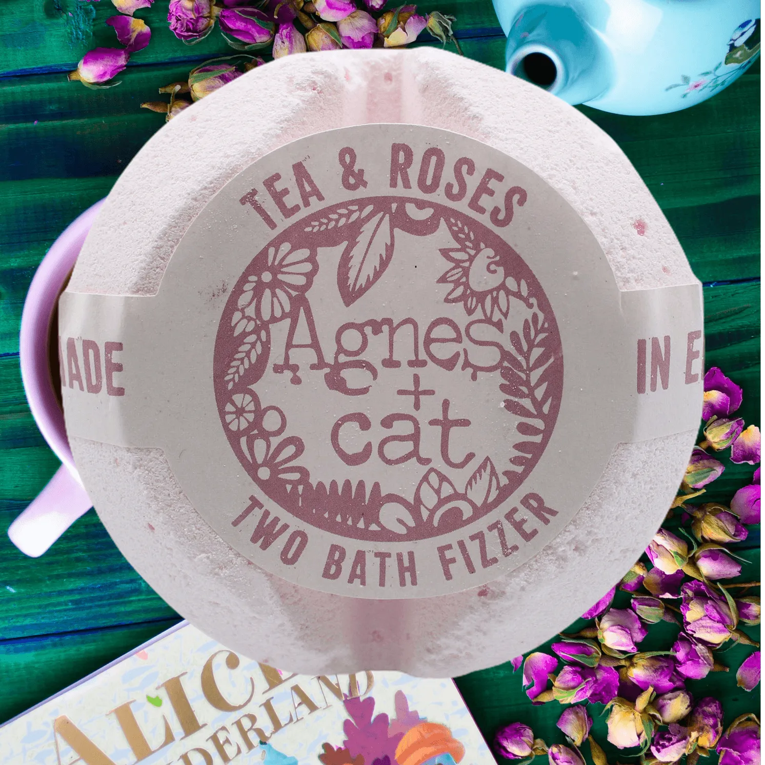Agnes and Cat Bath Bomb Fizzers - Agnes & Cat - UK Made - Vegan Bath Soak Health & Beauty > Personal Care > Cosmetics > Bath & Body > Bath Additives > Bath Bombs > Bath Fizzers > Agnes and Cat Bath Fizzers emmy-jane-boutique.myshopify.com