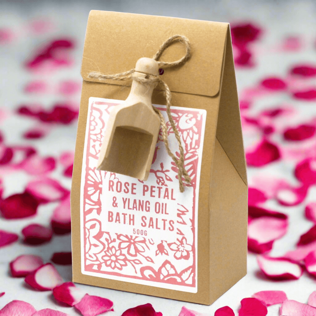 Emmy Jane - Natural Bath Salts - 500g Agnes & Cat - Vegan Friendly. Agnes & Cat bath salts are mixed and packed in small batches in our production room in Sheffield. We use natural and vegan-friendly ingredients. All bath salts are beautifully presented in a box with an attached wooden scoop.