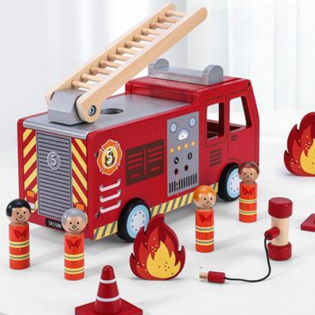 Wooden Fire Engine Truck with Firefighter Figurines Vehicle Toy for Kids 3+