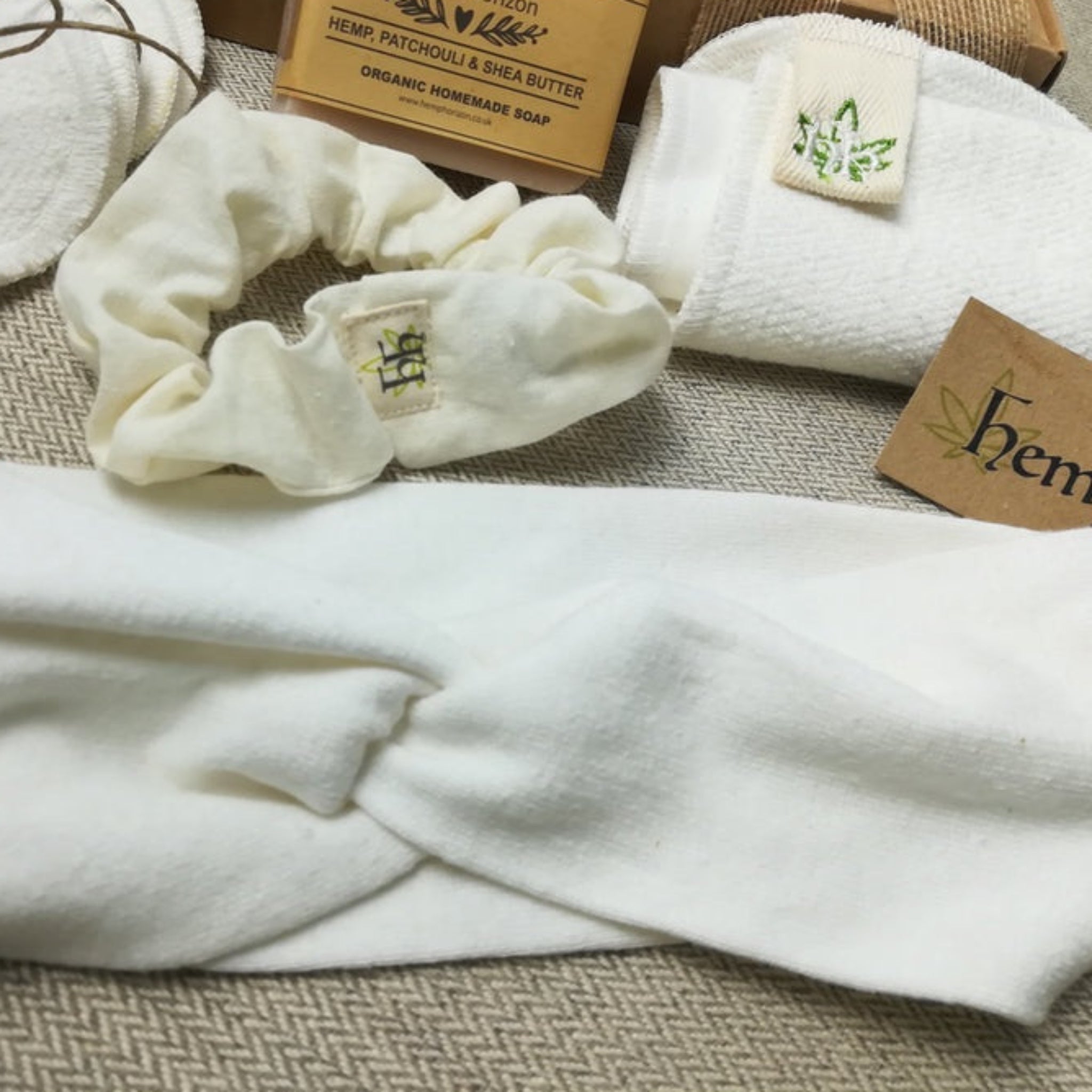 Hemp Skincare Products Vegan Spa Gift Set
