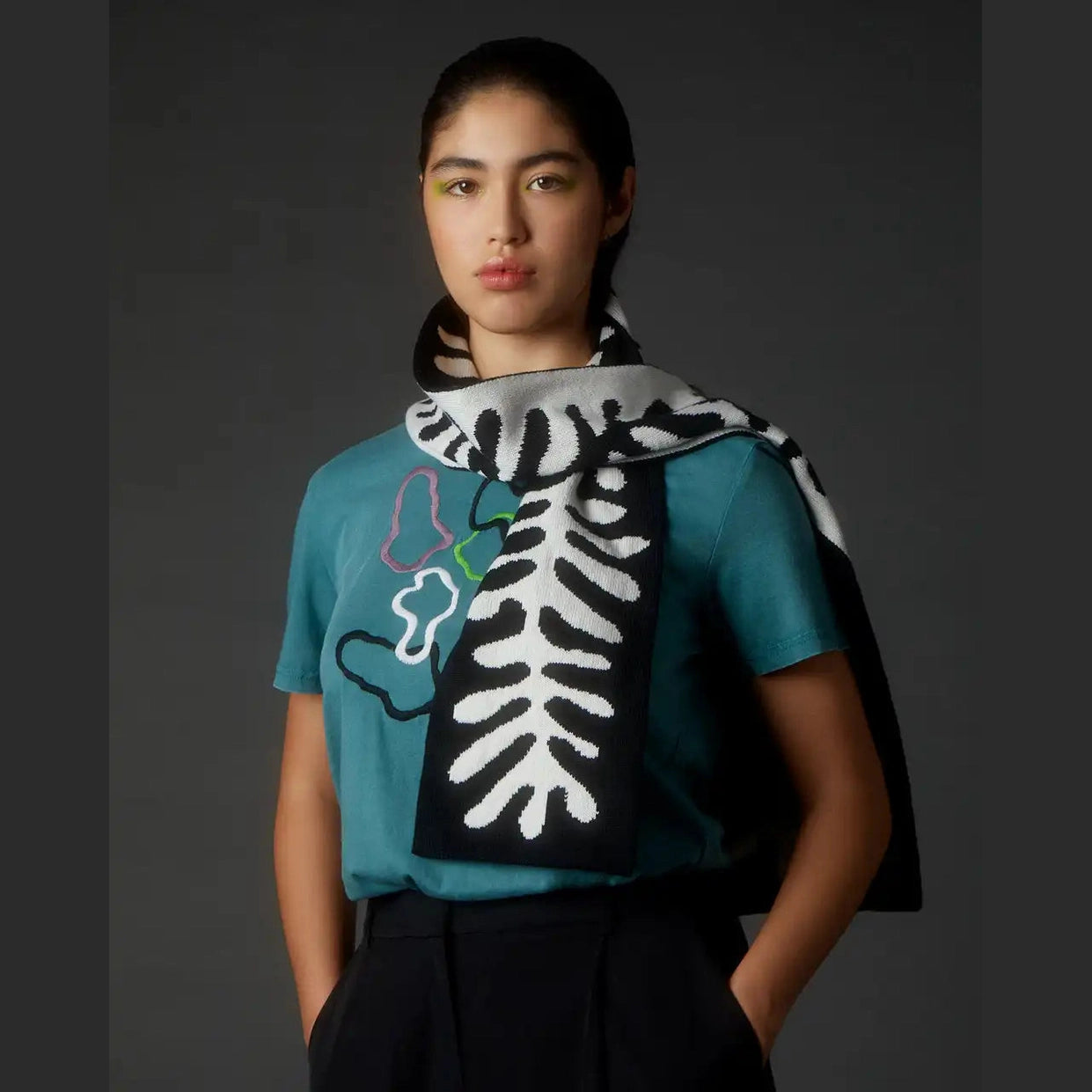 INGMARSON Organic Shape Wool Cashmere Scarf Black & White Clothing & Accessories > Clothing Accessories > Scarves & Snoods > Scarves > Winter Scarves > Geometric Scarves > Striped Wool and Cashmere Scarf emmy-jane-boutique.myshopify.com