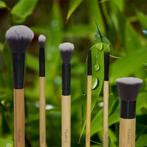 Emmy Jane Boutique Sustainable Bamboo Vegan Make up Brush Set with Cotton Storage Bag