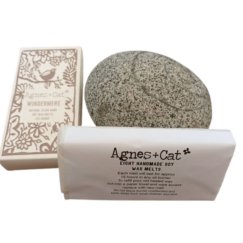 Agnes and Cat Agnes and Cat - Natural Soy Wax Melts - Plastic Free & Vegan Home & Garden > Decor > Home Fragrances > Wax Tarts > Soy Wax Melts > Plastic-Free & Vegan Wax Melts emmy-jane-boutique.myshopify.com