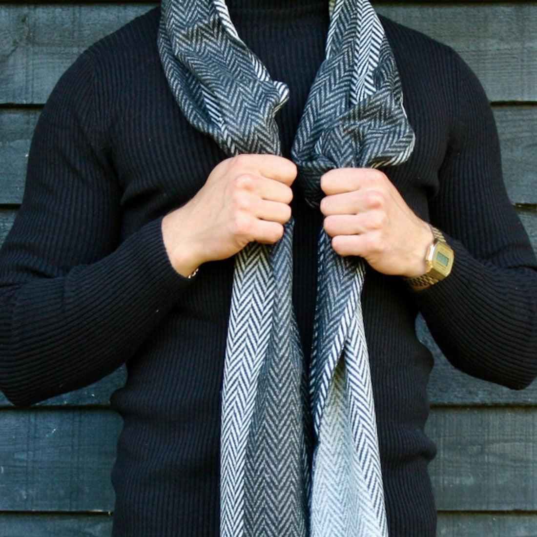 patterned bamboo scarf