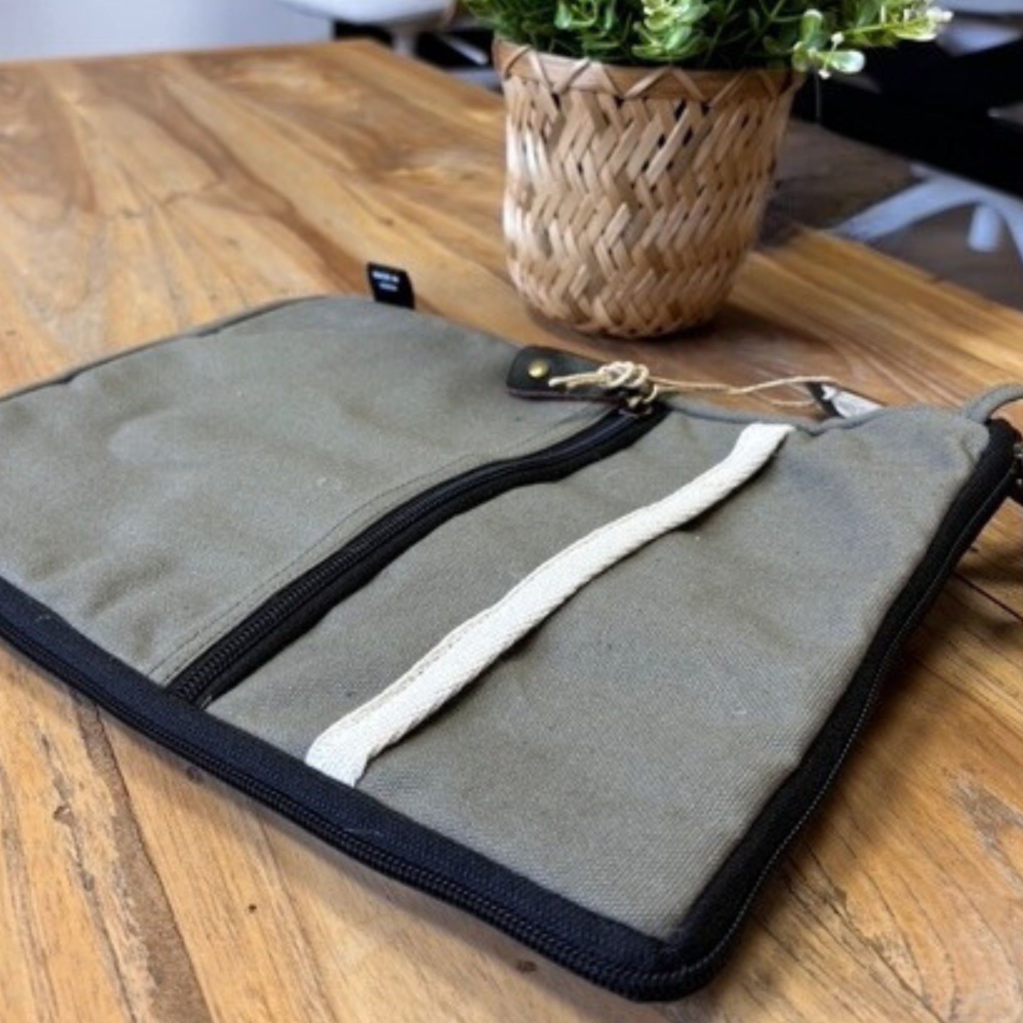 Laptop & Tablet Pouches Jute and Cotton Canvas - Orange Charcoal and Olive