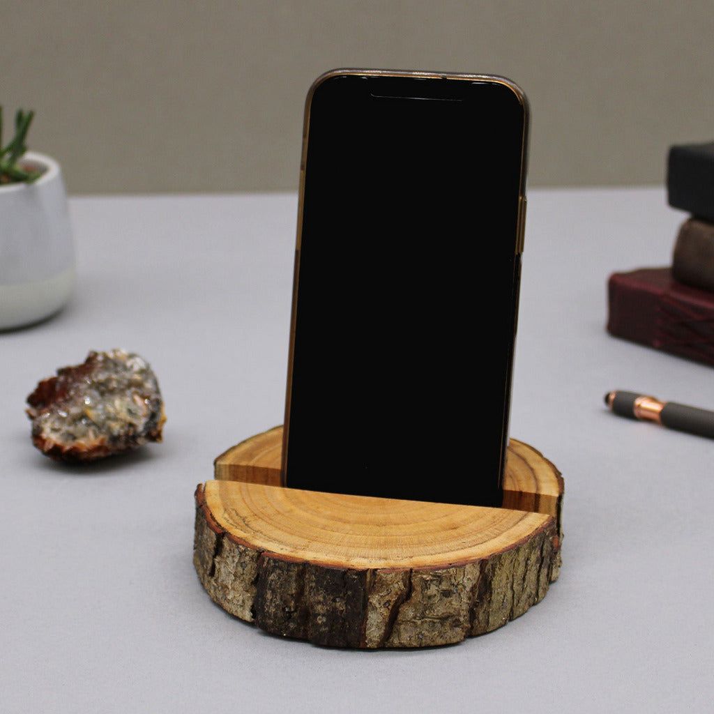 Emmy Jane Boutique Natural Wooden Phone Holders / Mobile Device Stands. These Wooden Phone Holders are perfect for keeping your hands free while talking or browsing on your mobile device. These Wooden Phone Holders are perfect for mobile phones, tablets, or e-book readers .