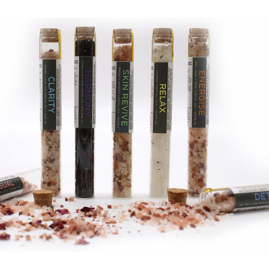 Emmy Jane Boutique Bath Salts Gift Set - Natural Himalayan Salts Essential Oils & Dried Flowers