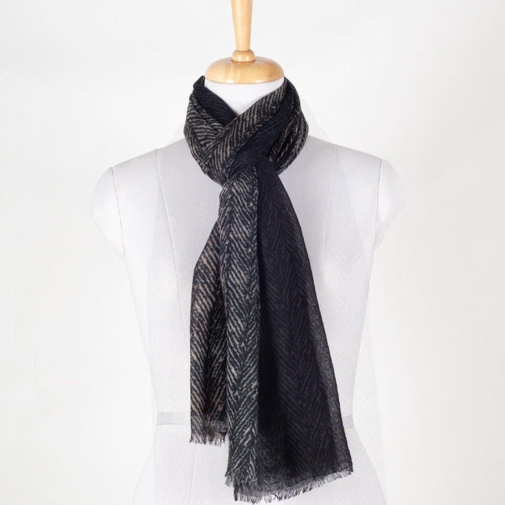 Shades of Chevron Merino Wool Scarf - Black White-2