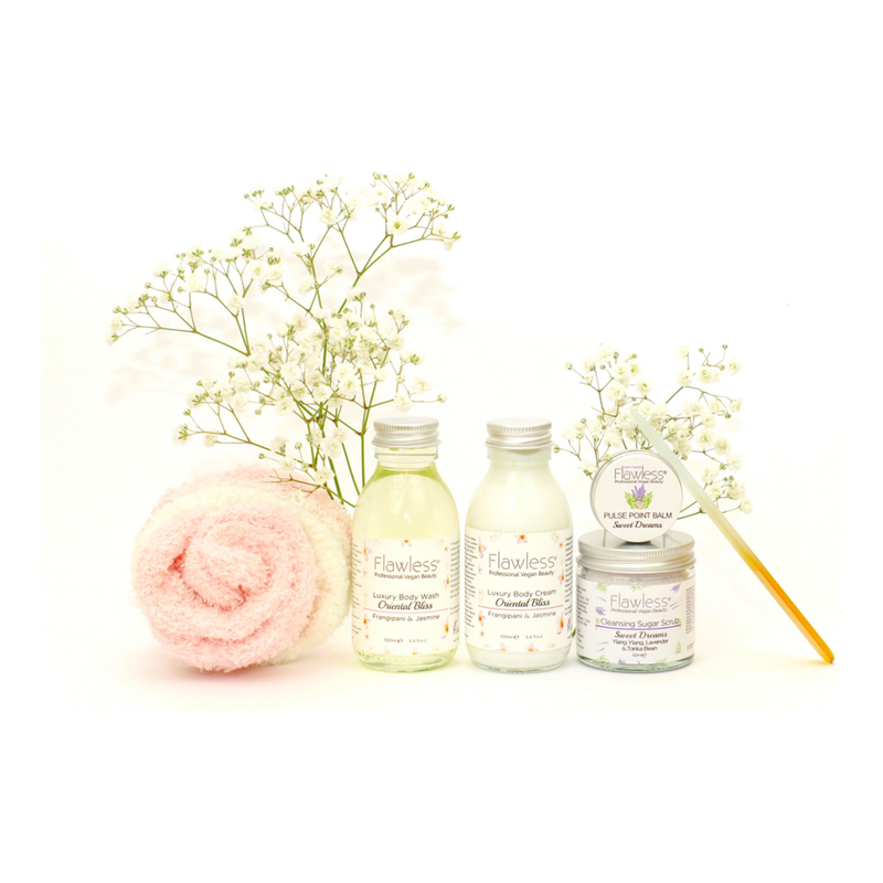 Emmy Jane Boutique Botanical Pamper Gift Box Set. The Flawless Botanical Pamper Box has been created for the ultimate home spa experience. Allow them to indulge in a luxurious, botanical floral pamper that will leave their body and mind feeling relaxed. All our products are 100% Vegan, Cruelty-free and Plastic Free.
